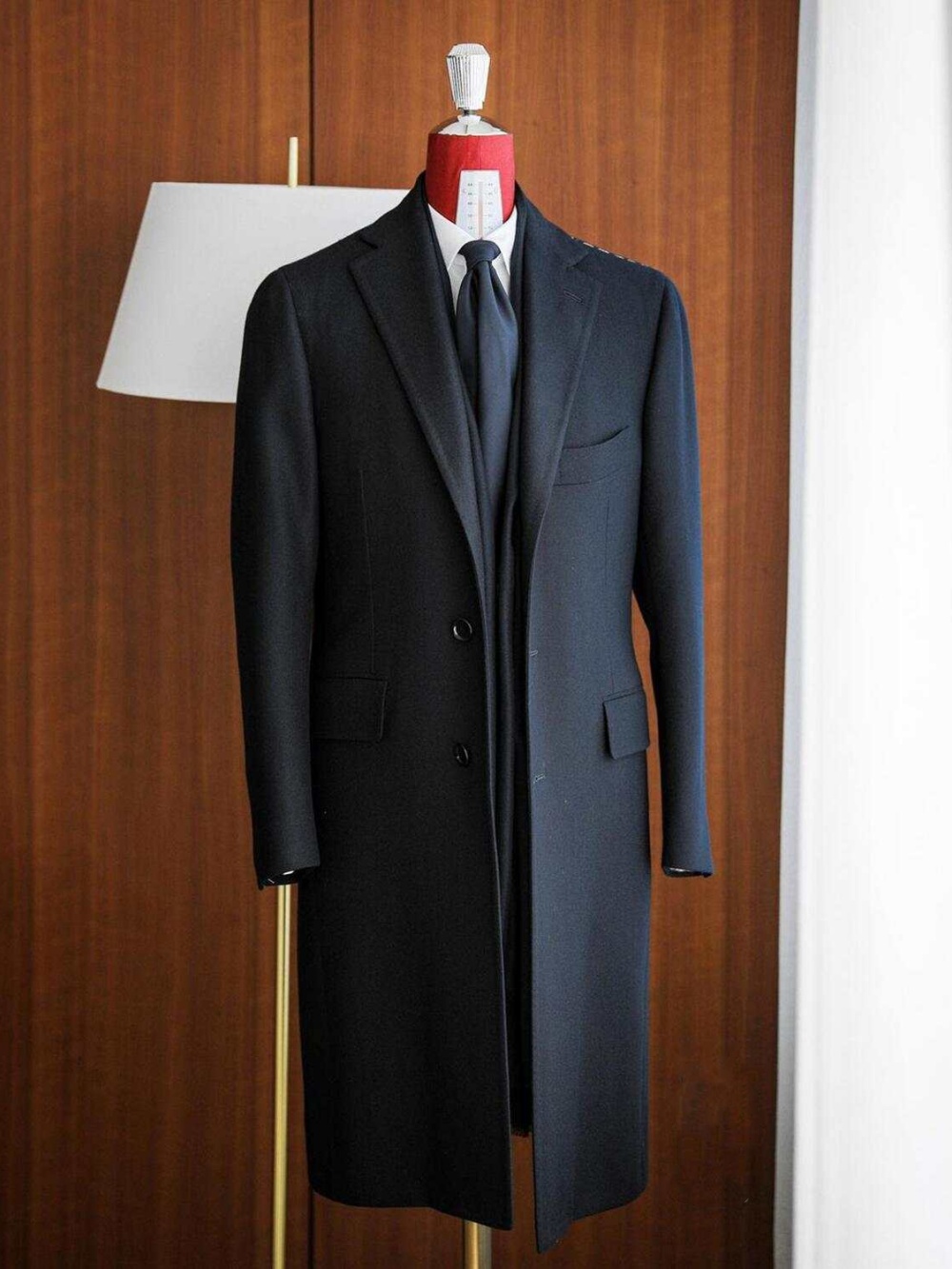 Moderner Herren-Langmantel, fo – Men Formal Wear Modern Bewertung und Preis